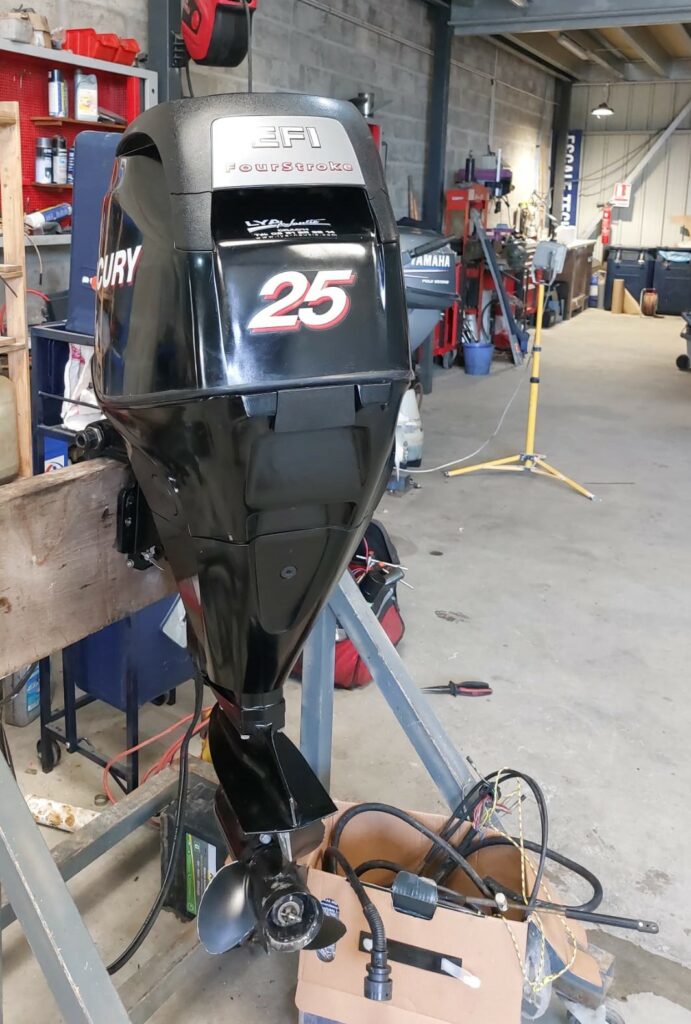 Moteur HB MERCURY F25E EFI TBEG